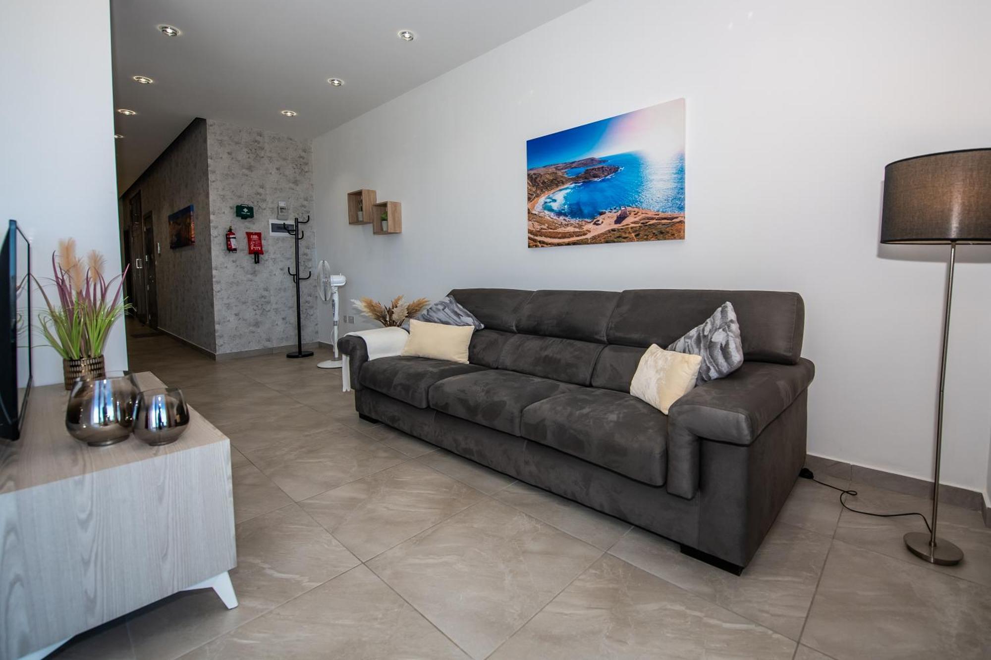 Apartment Clifftop Modern